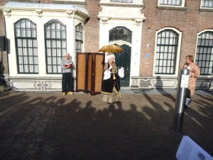 Historische Theatertour Stadshart Maassluis 11 juni 2014 050