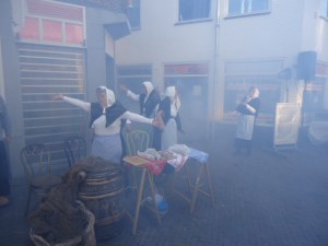 Historische Theatertour Stadshart Maassluis 11 juni 2014 055